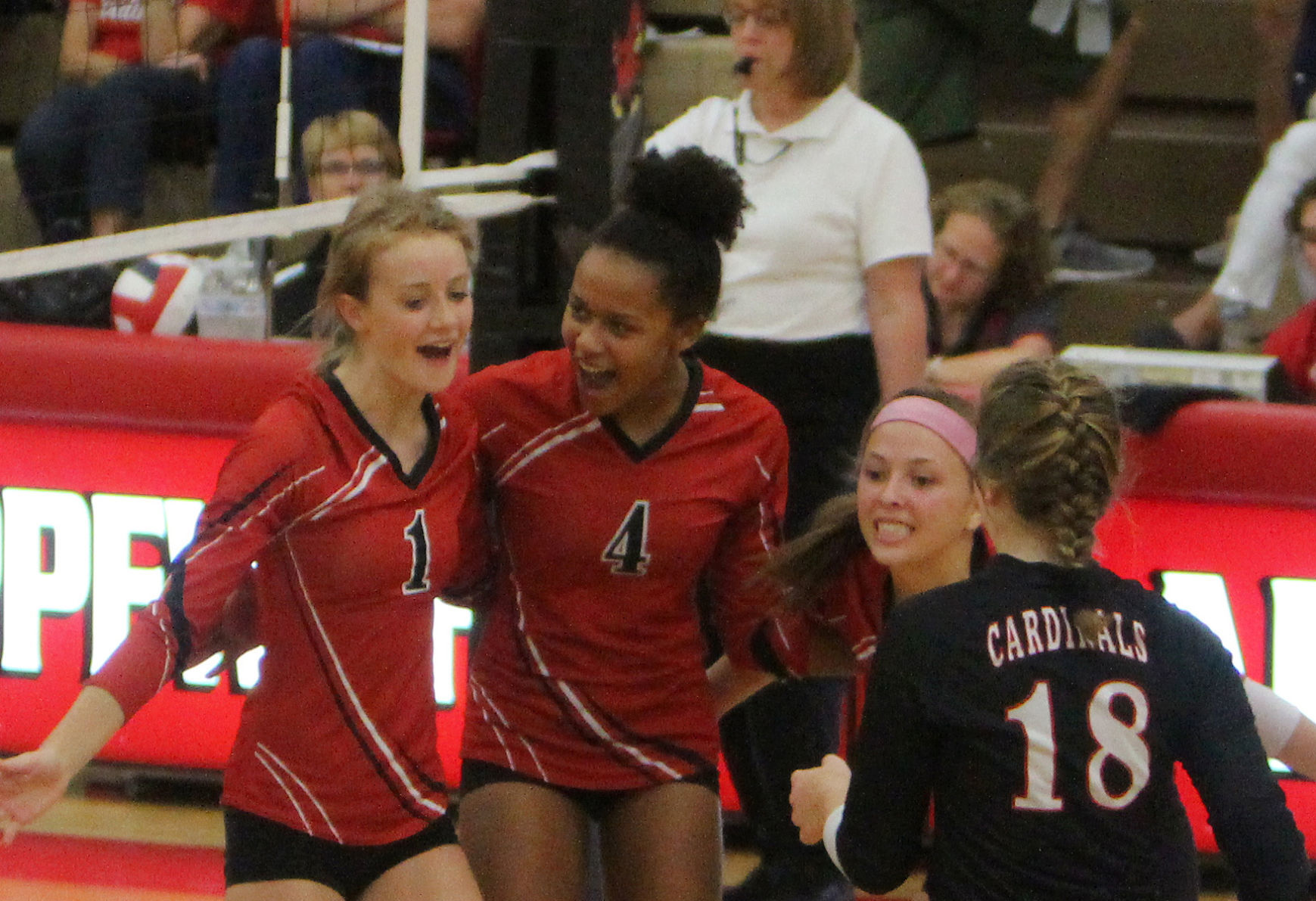 Menomonie at Chi-Hi volleyball 9-6-18